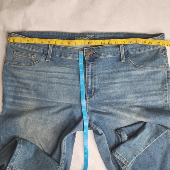 Universal Thread Blue Denim Jegging Light Wash Jeans Women's Plus Size 28 - Picture 5 of 11